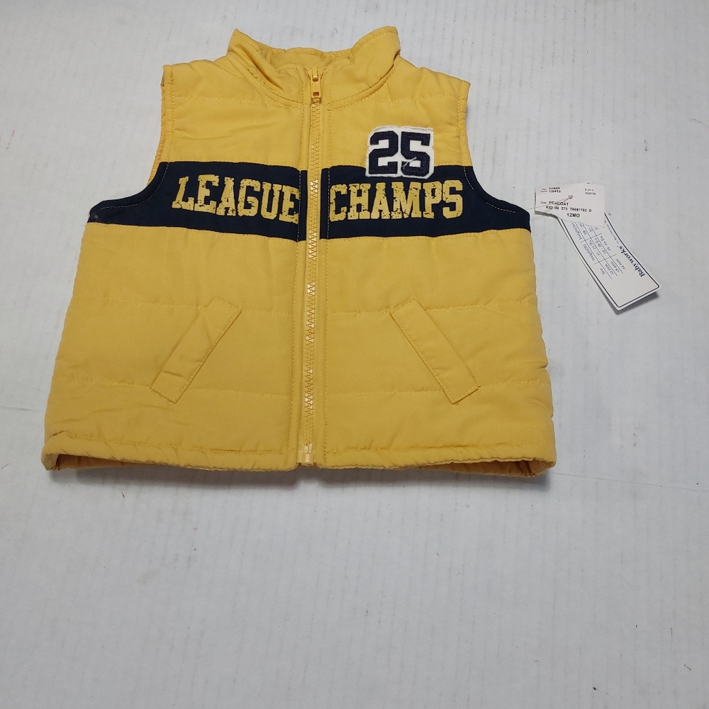 NWT Baby Boy Winter Puffer Vest Size  12Months